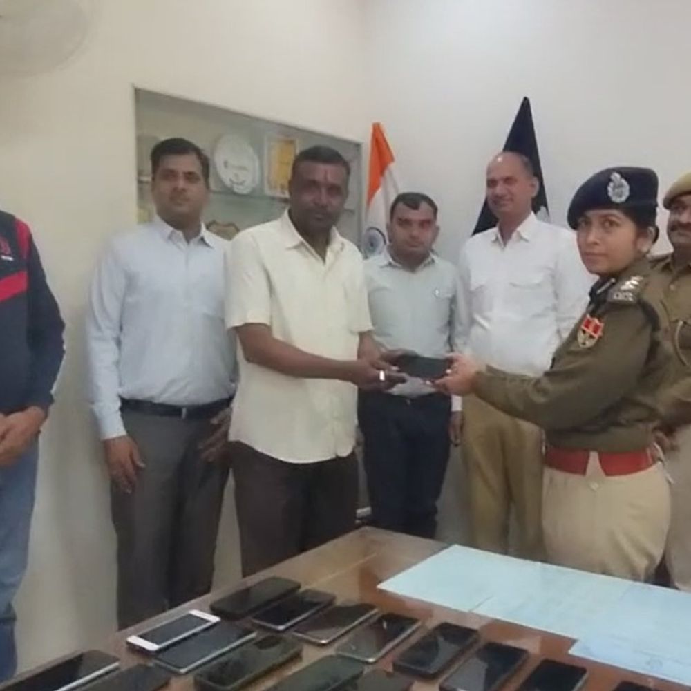 राजसमंद पुलिस ने बरामद किए 51 मोबाइल:  एसपी ने की अपील, बोलीं- मोबाइल खोने पर CEIR पोर्टल पर दर्ज कराए ऑनलाइन रिपोर्ट – rajsamand (kankroli) News