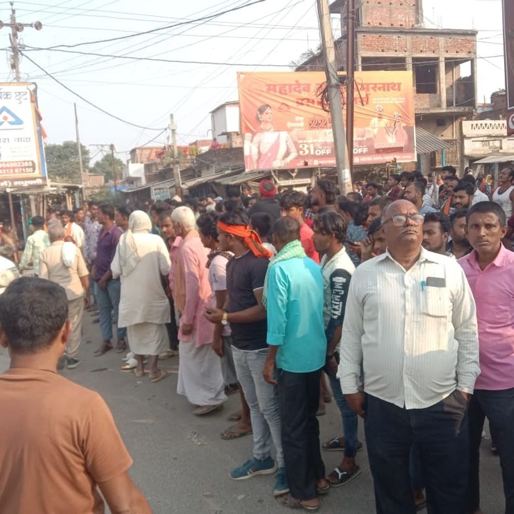 नरकटिया चौक पर हाइवा से कुचलकर छात्रा की मौत:राजनगर में कोचिंग से लौट रही थी लड़की, चालक गिरफ्तार