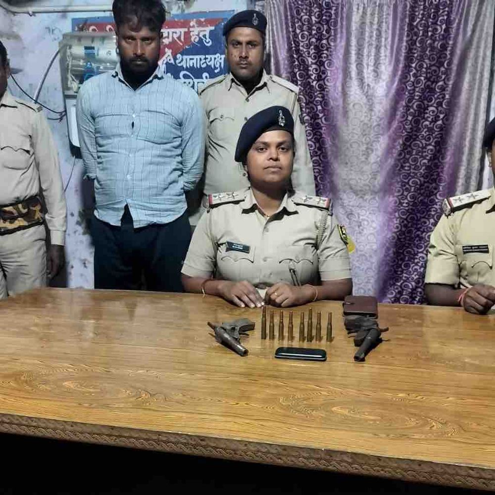 मोतिहारी में कुख्यात अपराधी हथियार के साथ अरेस्ट:  2 देशी कट्टे-आठ गोलियां मिलीं, सप्लायर की तलाश जारी – Motihari (East Champaran) News