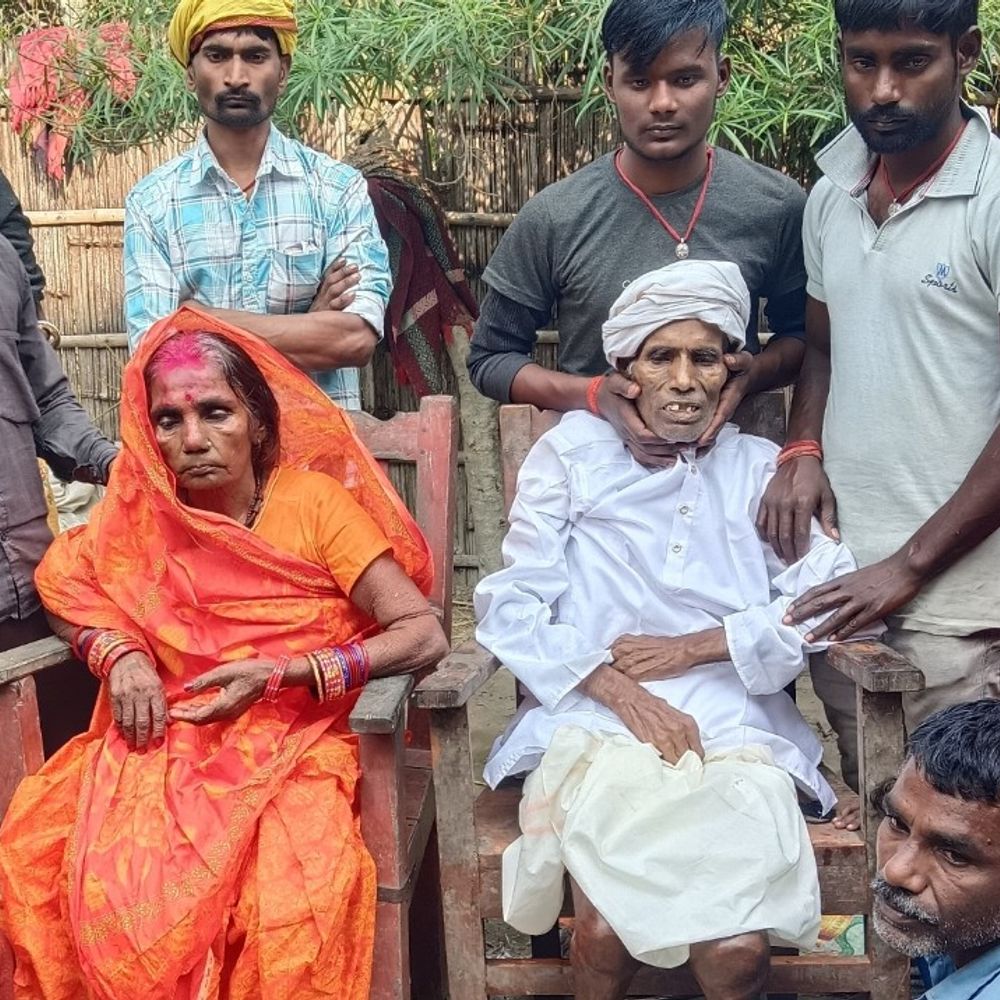 पिता की शवयात्रा में जा रहे बेटे की मौत:सहरसा में अज्ञात बाइक की टक्कर से हादसा, इलाज के दौरान गई जान