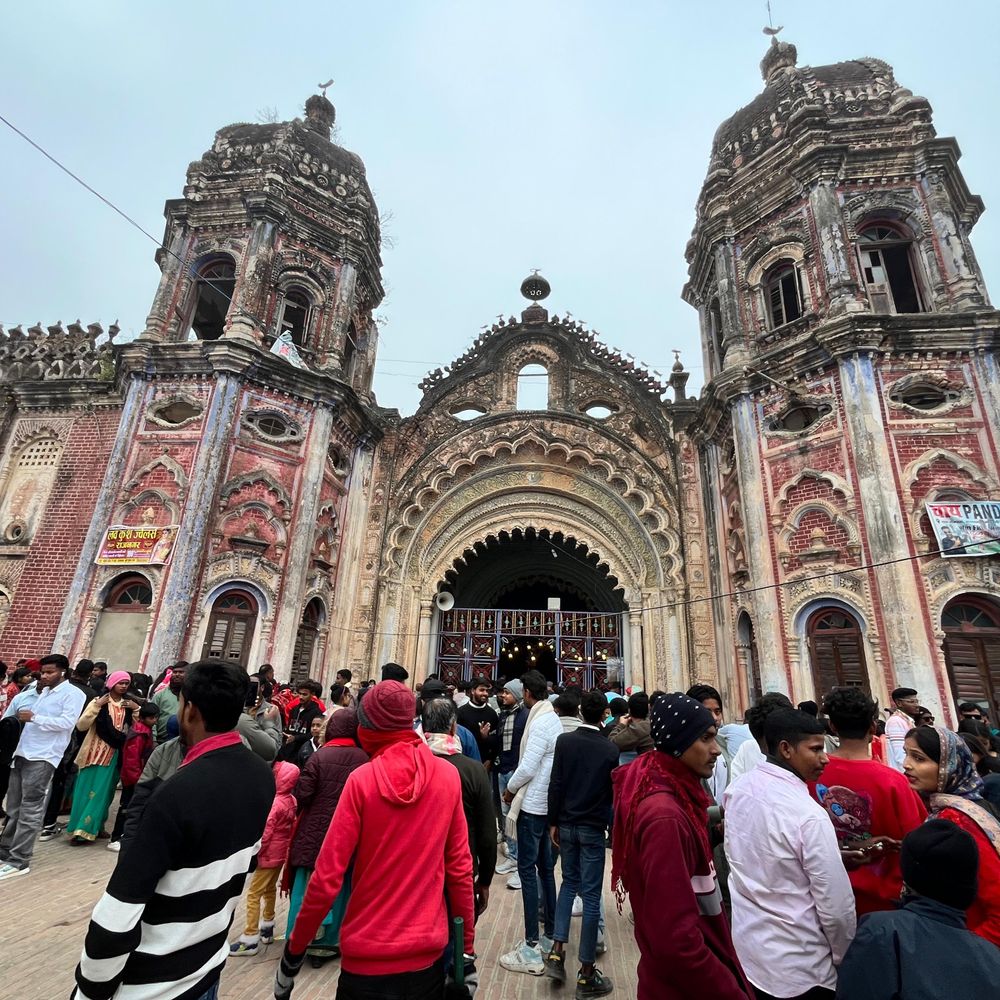 राजनगर राज कैंपस के प्राचीन मंदिर जर्जर:नए पर्यटन मंत्री से जीर्णोद्धार और पर्यटन स्थल दर्जे की उम्मीद