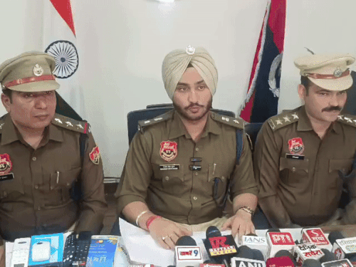 ऑपेरशन ट्रेकडाउन : पंचकूला पुलिस ने पकड़े 70 बदमाश:  14 बदमाशों की खोली हिस्ट्रीशीट, 2 की प्रॉपर्टी ध्वस्त, 10 हथियार बरामद – Panchkula News