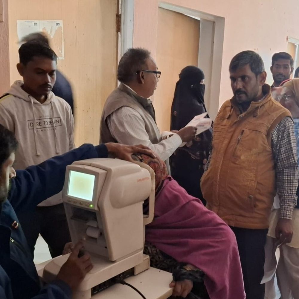 नालंदा में आज निशुल्क स्वास्थ्य जांच शिविर:फिजियोथेरेपिस्ट, ऑडियोलॉजिस्ट समेत 10 डॉक्टर मौजूद रहेंगे, डायबिटीज टेस्ट की भी सुविधा उपलब्ध