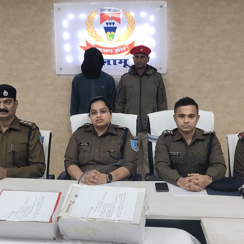 युवक को गोली मारने वाला शूटर गिरफ्तार:  प्रेम-प्रसंग में लड़की ने दी थी जान, चचेरे भाई ने रची थी प्रेमी की हत्या की साजिश – Palamu News