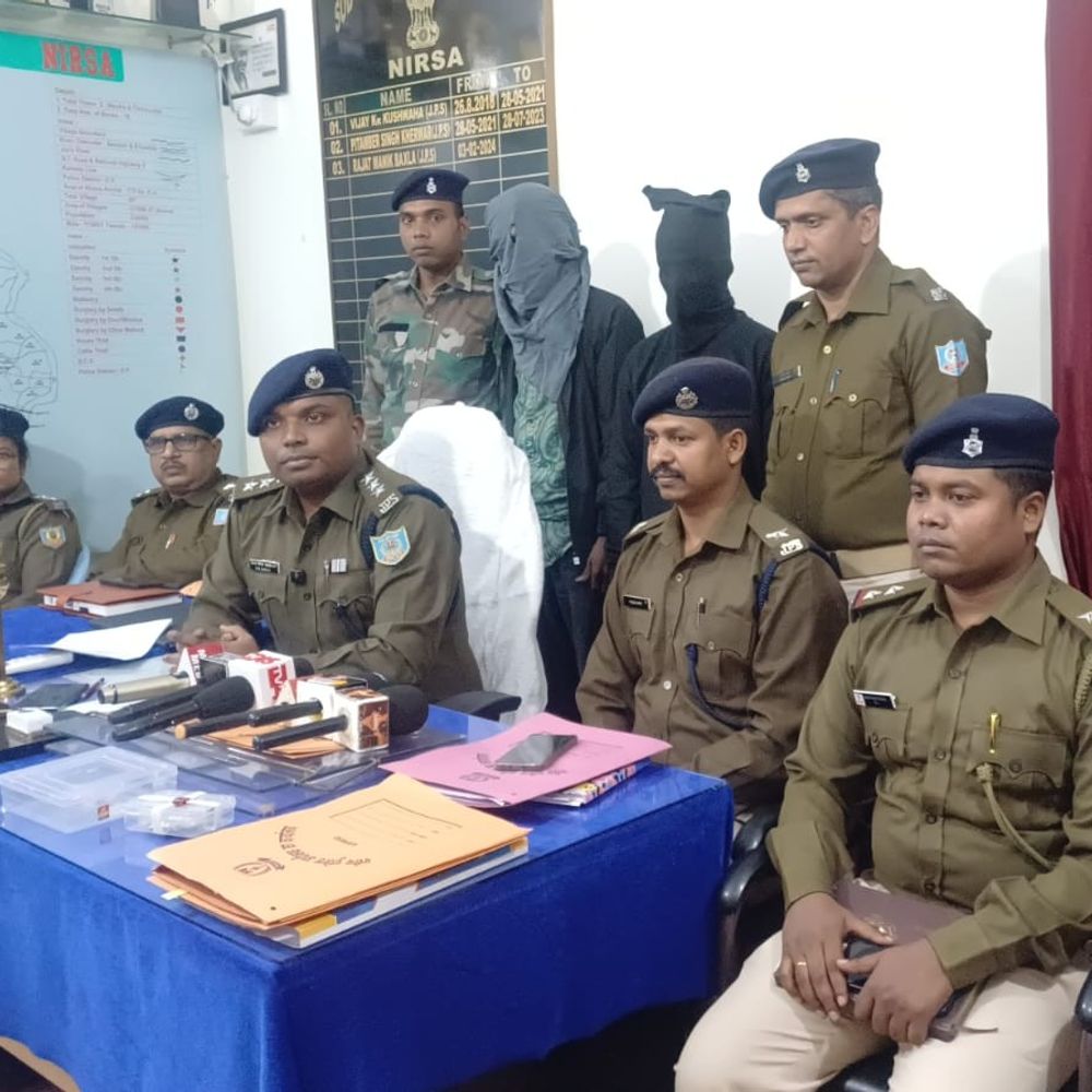 निरसा पुलिस की दो बड़ी कार्रवाई:  चोरी और ब्राउन शुगर तस्करी के मामले सुलझाए, आरोपी गिरफ्तार – Dhanbad News