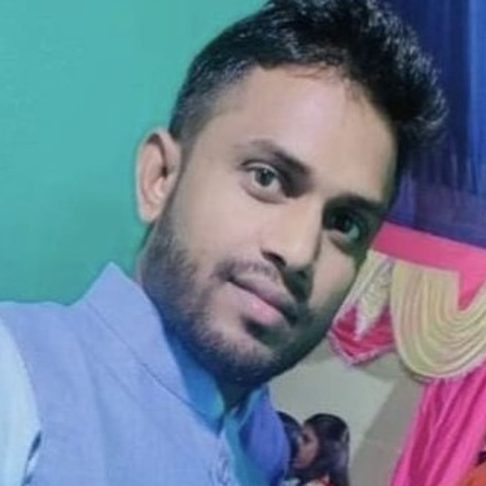 भोजपुर में ट्रेन से कटकर युवक की मौत:पहली पत्नी की मौत के बाद 30 नवंबर को दूसरी शादी होनी थी; पटना में प्राइवेट कंपनी में काम करता था