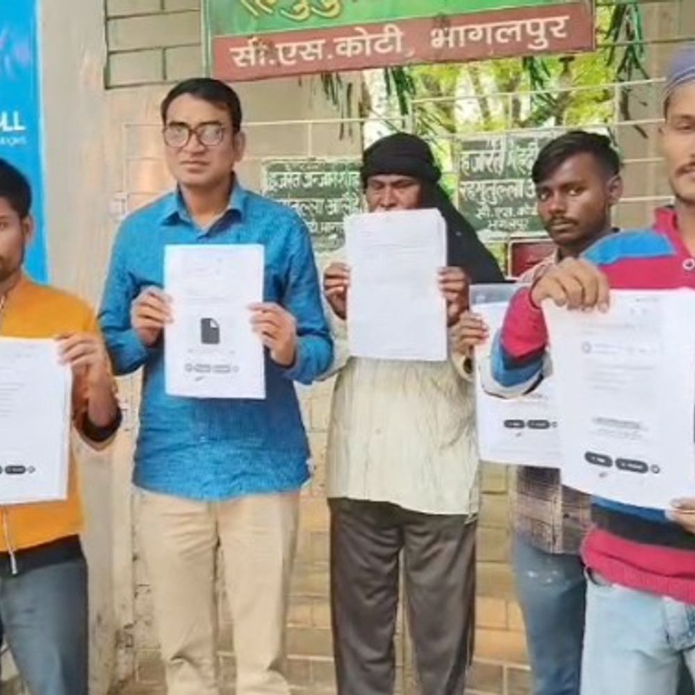 भागलपुर सूफी मजार का मुख्य गेट 2 माह से बंद:मुख्यमंत्री से लेकर प्रशासन तक तक आवेदन के बाद भी नहीं खुला ताला, जायरीनों की बढ़ी परेशानी