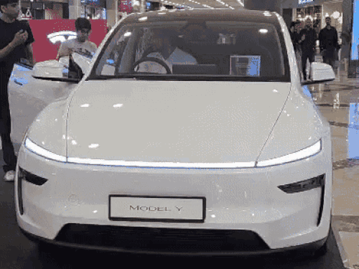 गुरुग्राम में 27 से शुरू होगा पहला टेस्ला सेंटर:डिलीवरी, मेंटेनेंस और चार्जिंग की सुविधा मिलेगी, मॉडल Y की शुरुआती कीमत 59 लाख