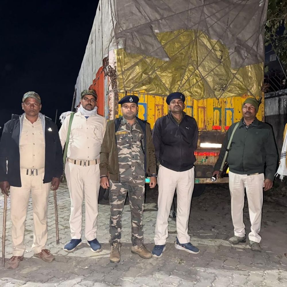 गिरिडीह में 800 पेटी विदेशी शराब बरामद, 4 गिरफ्तार:  डुमरी में तस्करी का भंडाफोड़, बिहार जा रही 75 लाख की शराब जब्त – Giridih News