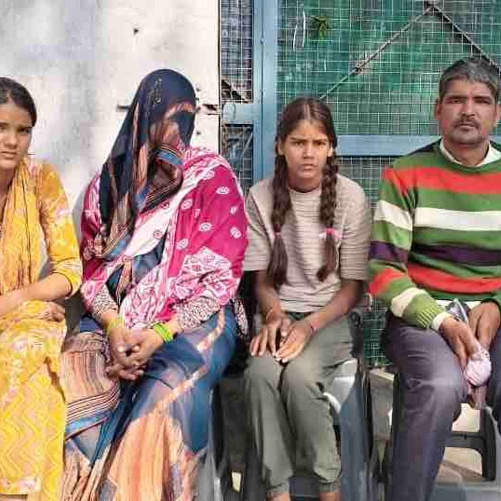 बुलंदशहर में युवक की सड़क हादसे में मौत:परिजन 8 दिन से FIR दर्ज कराने की कर रहे मांग