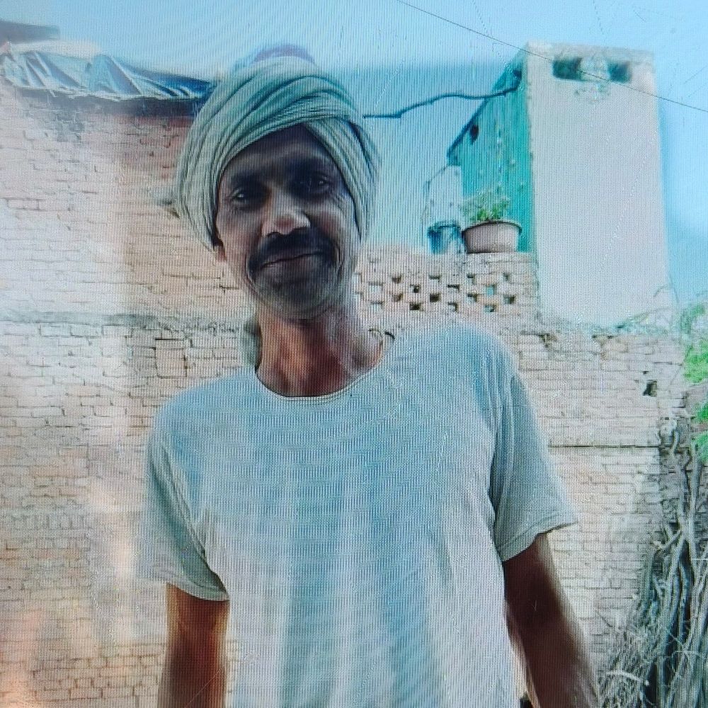 मैनपुरी में 45 साल के व्यक्ति ने सुसाइड किया:फंदे से लटकता शव मिला, परिवार दिल्ली में करता है मजदूरी