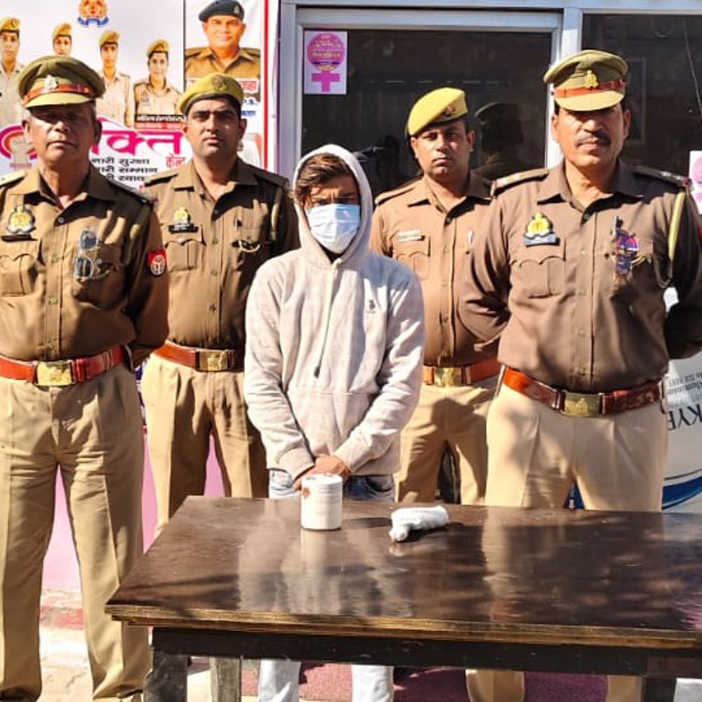 बहराइच में महिला की गोली मारकर हत्या:36 घंटे में आरोपी  गिरफ्तार, अवैध पिस्टल बरामद