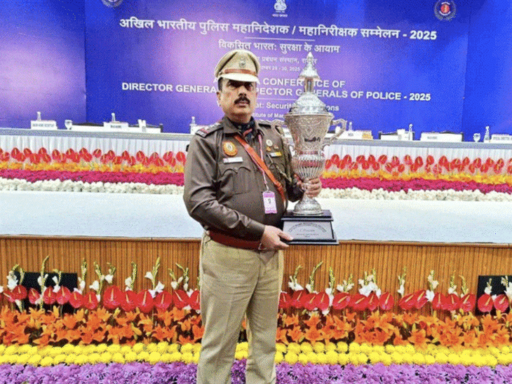 DGP-IG कॉन्फ्रेंस में पीएम मोदी...इंटरनल सिक्योरिटी पर मंथन:पहले दिन तीन थानों को मिला अवॉर्ड; गाजीपुर थाना देश का बेस्ट पुलिस स्टेशन