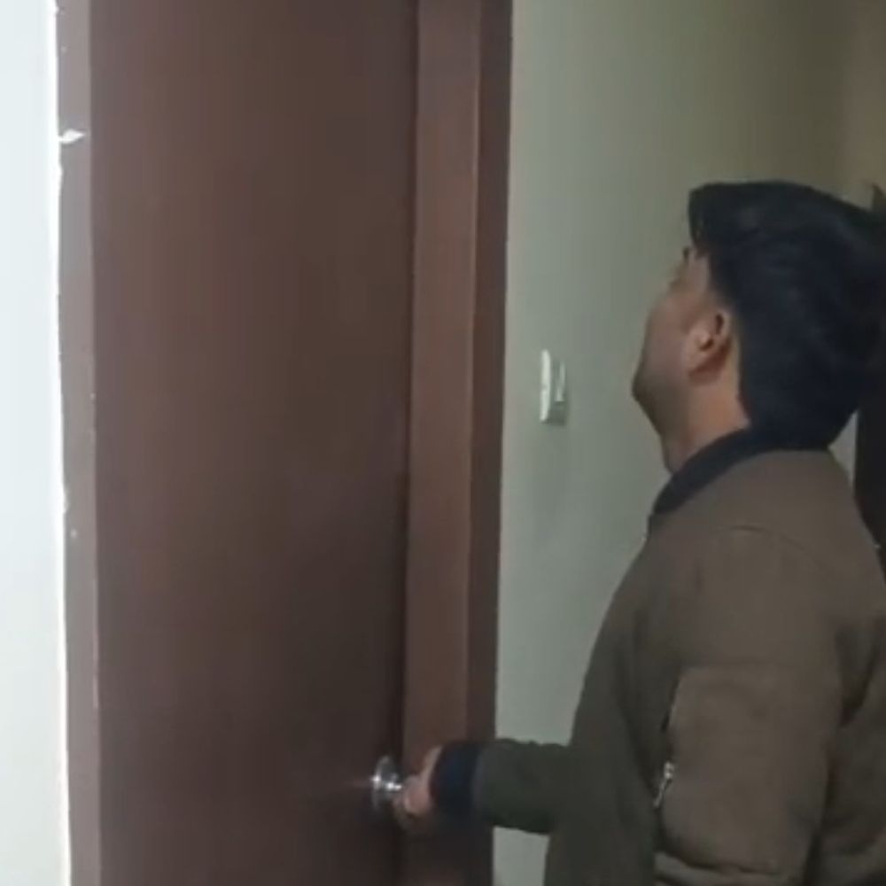 देवरिया के युवक का लखनऊ में शव मिला:उत्तराखंड में नौकरी करता था, छुट्‌टी पर बुआ की शादी में आया था