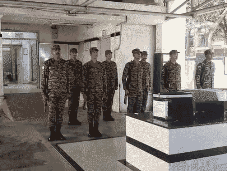 खंडवा का जवान ब्लड कैंसर से हारा जंग:असम से पहुंचा पार्थिव शरीर; 6 महीने की बेटी और पुलिसकर्मी पत्नी को पीछे छोड़ गए