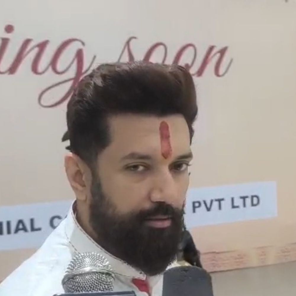 लालू के महुआबाग वाले बंगले पर चिराग ने उठाए सवाल:  कहा- गलत आधार हुआ तो बंगला जांच में आएगा, लैंड फॉर जॉब केस ने लालू फैमिली को मुश्किलों में डाला है – Patna News