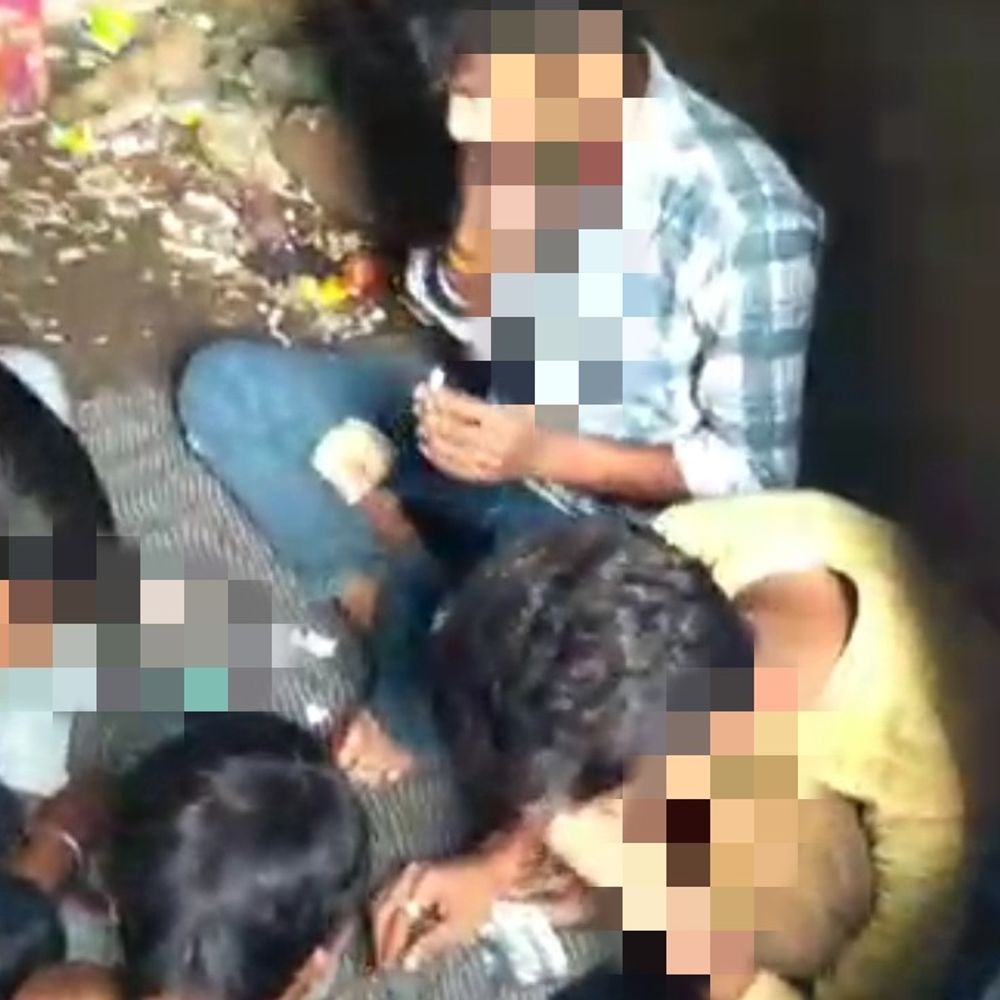 शकूराबाद में धड़ल्ले से हो रही सूखे नशे की तस्करी:युवा पीढ़ी प्रभावित, ग्रामीणों ने प्रशासन से कार्रवाई की मांग की