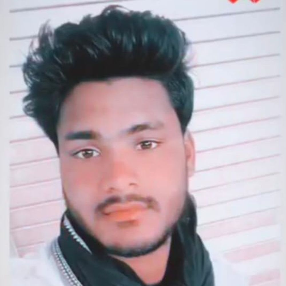 ललितपुर में बाइक की टक्कर से साले की मौत:जीजा घायल, गिरी हुई बाइक से टकराई