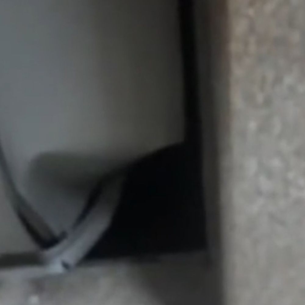 गाजियाबाद में कुणाल रेजिडेंसी की लिफ्ट टूटकर गिरी:40 फीट की ऊंचाई से लिफ्ट गिरने से 4 लोग हुए घायल