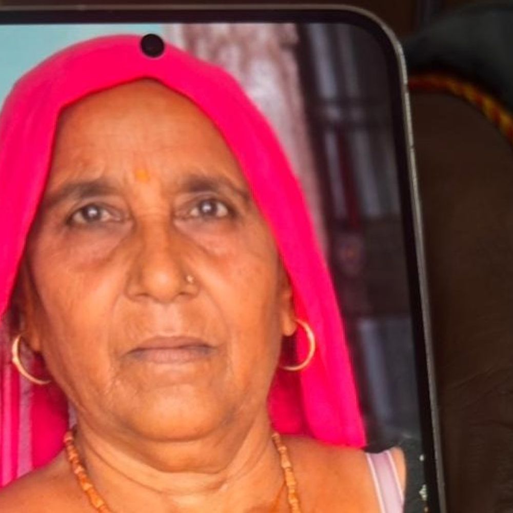 पलवल में बाइक की टक्कर से महिला की मौत:  सड़क पार करते सयम हुआ हादसा, बेटे के साथ जा रही थी गांव – Palwal News