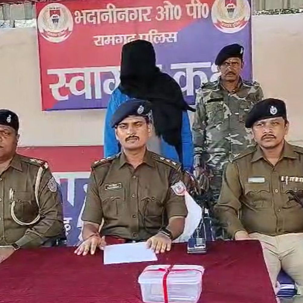 रामगढ़ फायरिंग केस में आरोपी गिरफ्तार:  रेलवे साइडिंग घटना में पिस्टल के साथ पकड़ा गया अजय यादव – Ramgarh (Jharkhand) News