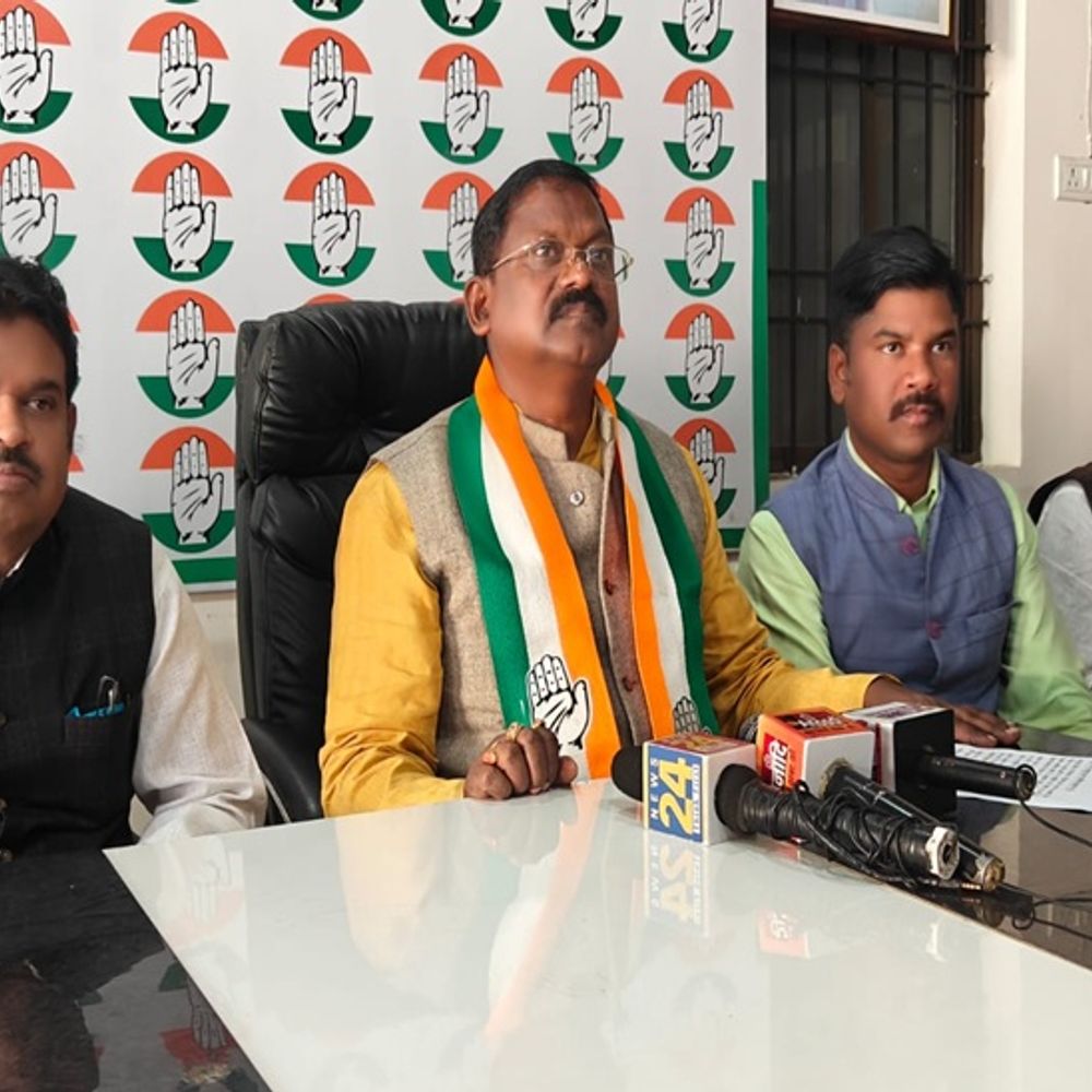 अमरजीत बोले-सरकार दो साल पूरे होने पर जारी करे श्वेतपत्र:पूर्व मंत्री ने कहा-जश्न मनाने की तैयारी, बताएं-क्या विकास किया, स्कूल बंद किए,क्यों करें सेलिब्रेट