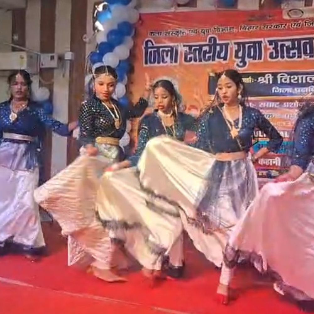 किशनगंज में जिला स्तरीय युवा उत्सव सह विज्ञान मेला:छात्रों ने सांस्कृतिक कार्यक्रम और साइंस एग्जिबिशन में टैलेंट दिखाई