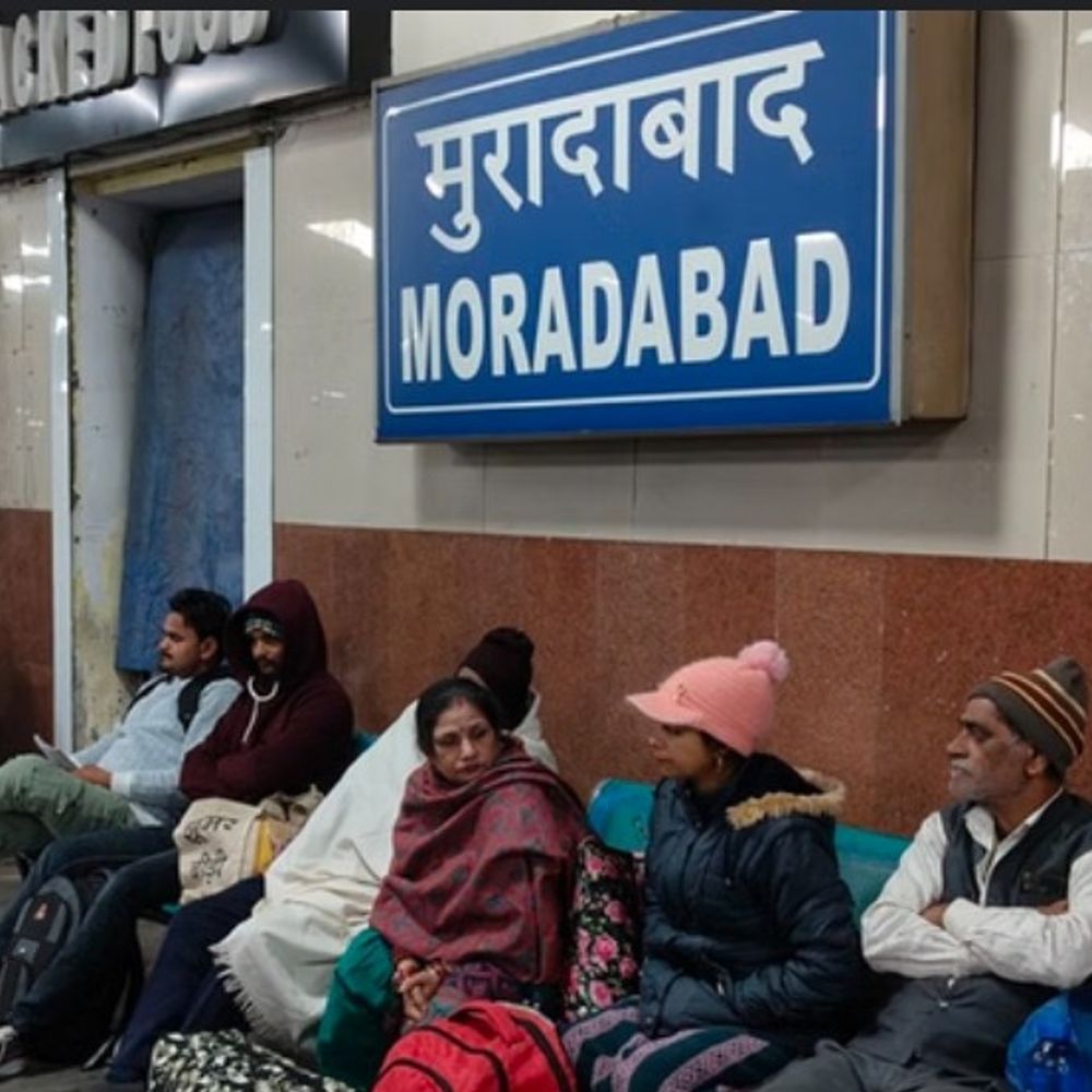 मैरवा स्टेशन यार्ड में ब्लॉक:अमृतसर-जयनगर, काठगोदाम-हावड़ा एक्सप्रेस के मार्ग-समय में बदलाव