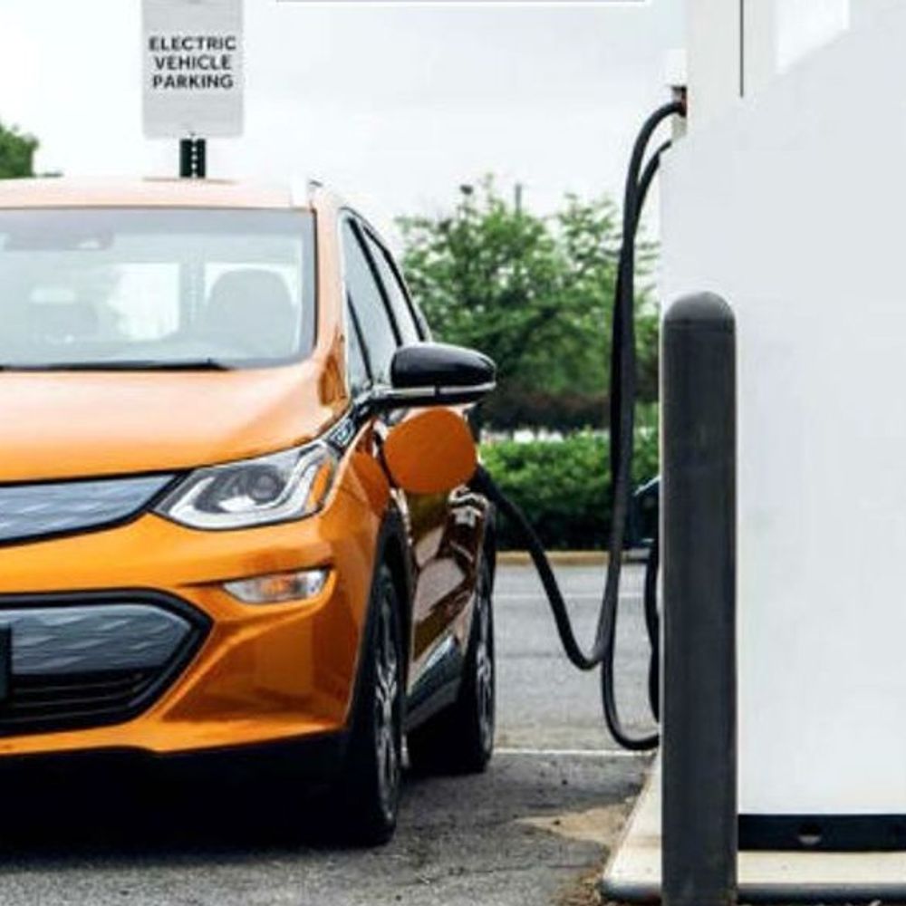 गोरखपुर में सात जगहों पर बनेंगे EV चार्जिंग स्टेशन:नगर निगम ने दी मंजूरी, जल्द शुरू होंगे काम