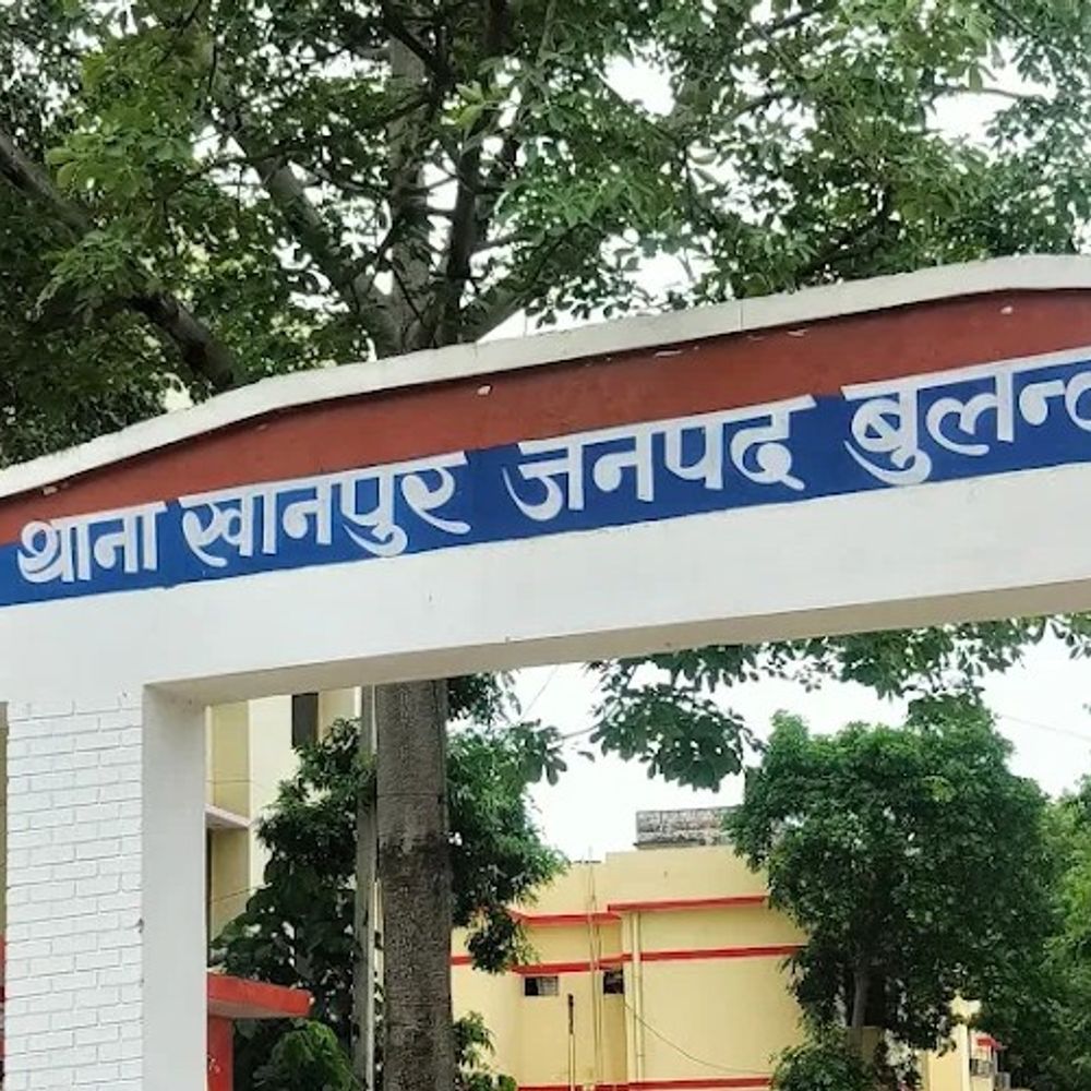 बुलंदशहर में नवजात बच्ची का शव बरामद:गुरावाली के पास जंगल में मिला, पुलिस जांच में जुटी