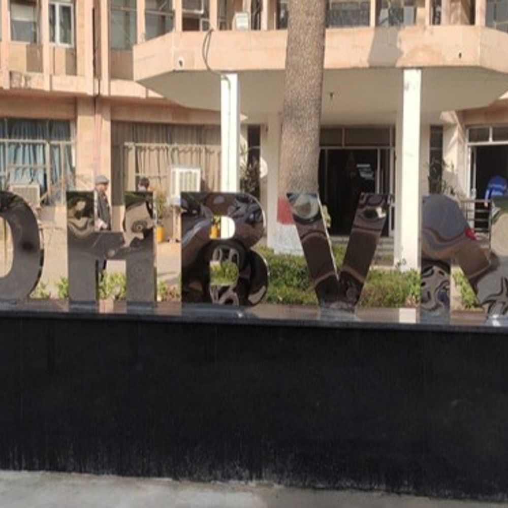 सड़कों के बीच लगे खंभे हटवाने के जिम्मेदार होंगे एसडीओ:  निरीक्षण कर बनाएंगे रिपोर्ट; 5 लाख तक खर्च की बिल से होगी वसूली – Fatehabad (Haryana) News