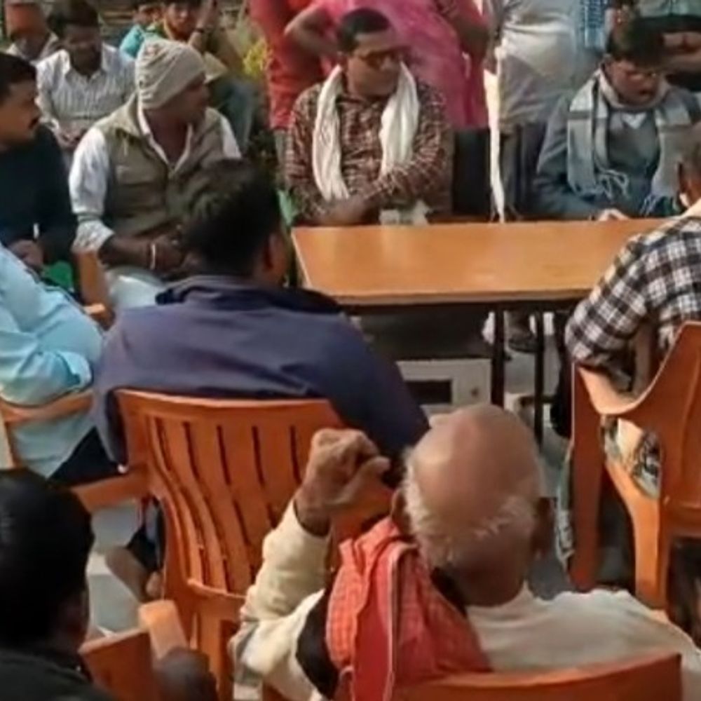 तेलौछ में वर्षों पुराना जमीन विवाद सुलझा:पंचायत प्रतिनिधियों ने कराया निपटारा, अंचल-थाना को दी जाएगी जानकारी