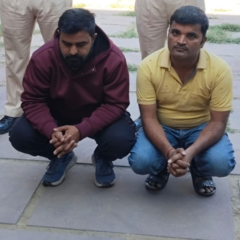 सीएसटी और सूरसागर पुलिस ने सट्टेबाजों के खिलाफ की कार्रवाई:  दो अभियुक्त गिरफ्तार, सट्टेबाजी में इस्तेमाल की जा रही सामग्री बरामद – Jodhpur News