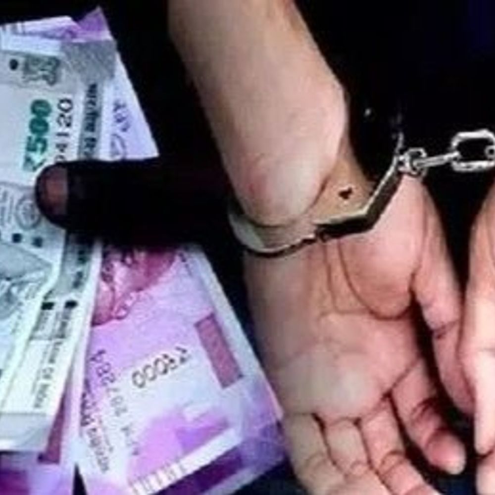 पंचकूला फ्रॉड केस में इकॉनॉमिक्स ​​​​​​​विंग SI ने मांगी रिश्वत:  ग्वाह के सिर पर हाथ घूमाते ही एसीबी की रेड, प्राइवेट व्यक्ति 75 हजार लेते पकड़ा – Panchkula News