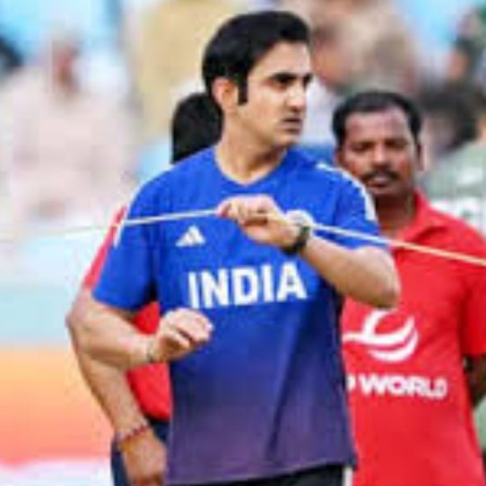 शास्त्री बोले- हार की जिम्मेदारी सिर्फ कोच की नहीं:खिलाड़ियों को भी आगे आना होगा; SA से टेस्ट हार के बाद गंभीर पर सवाल उठे