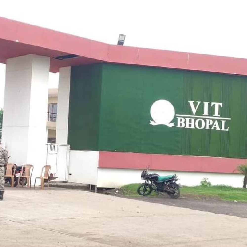 NSUI ने CM को पत्र भेज की FIR की मांग:VIT में बिना रजिस्ट्रेशन चल रहा था क्लिनिक, ना इलाज और ना ही मेडिकल वेस्ट मैनेजमेंट की व्यवस्था