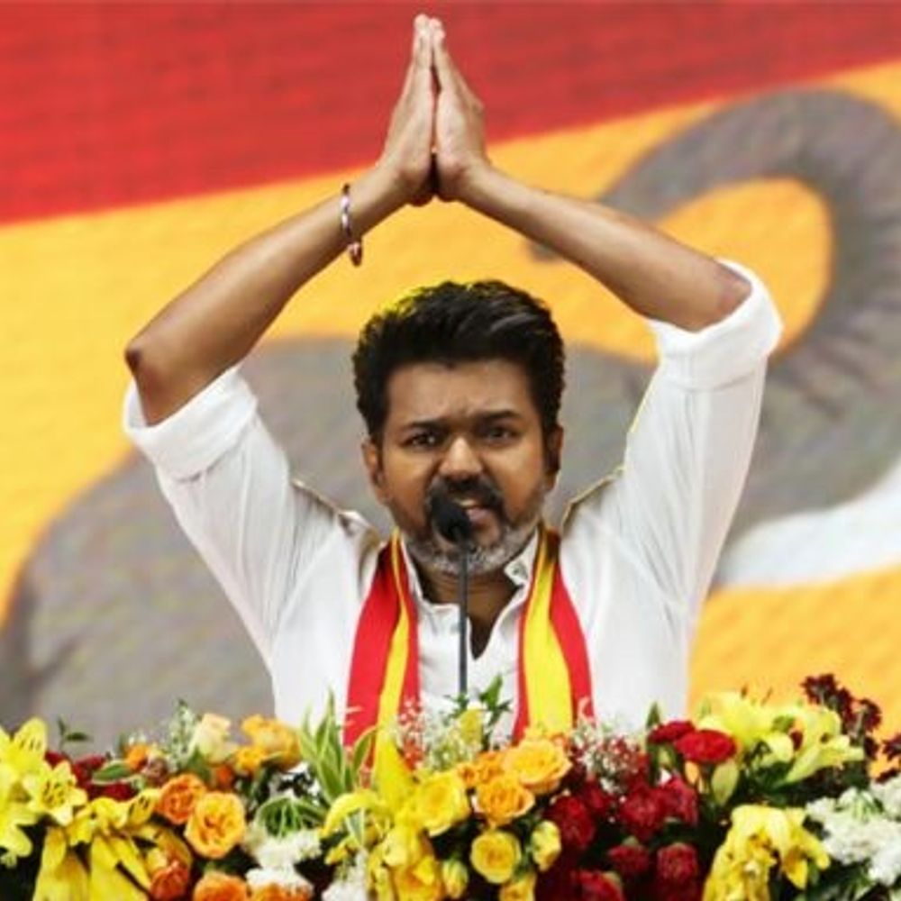 करूर भगदड़ के बाद एक्टर विजय की पहली रैली:9 दिसंबर की पुडुचेरी रैली में होगी QR कोड से एंट्री, रोड शो की मंजूरी नहीं