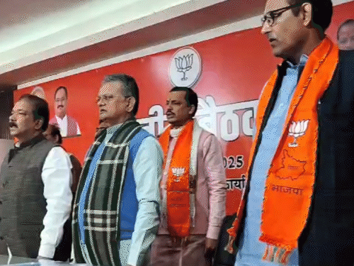 बीजेपी की प्रदेश स्तरीय क्षेत्रीय बैठक:पटना में राज्यभर से जुटे क्षेत्रीय प्रभारी, संगठन विस्तार-जनसंपर्क अभियान पर फोकस