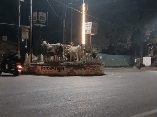 कानपुर में छाए बादल, ठिठुरन बढ़ी:यूपी में दिन सबसे गर्म रहा, 6 दिन बाद बारिश के आसार