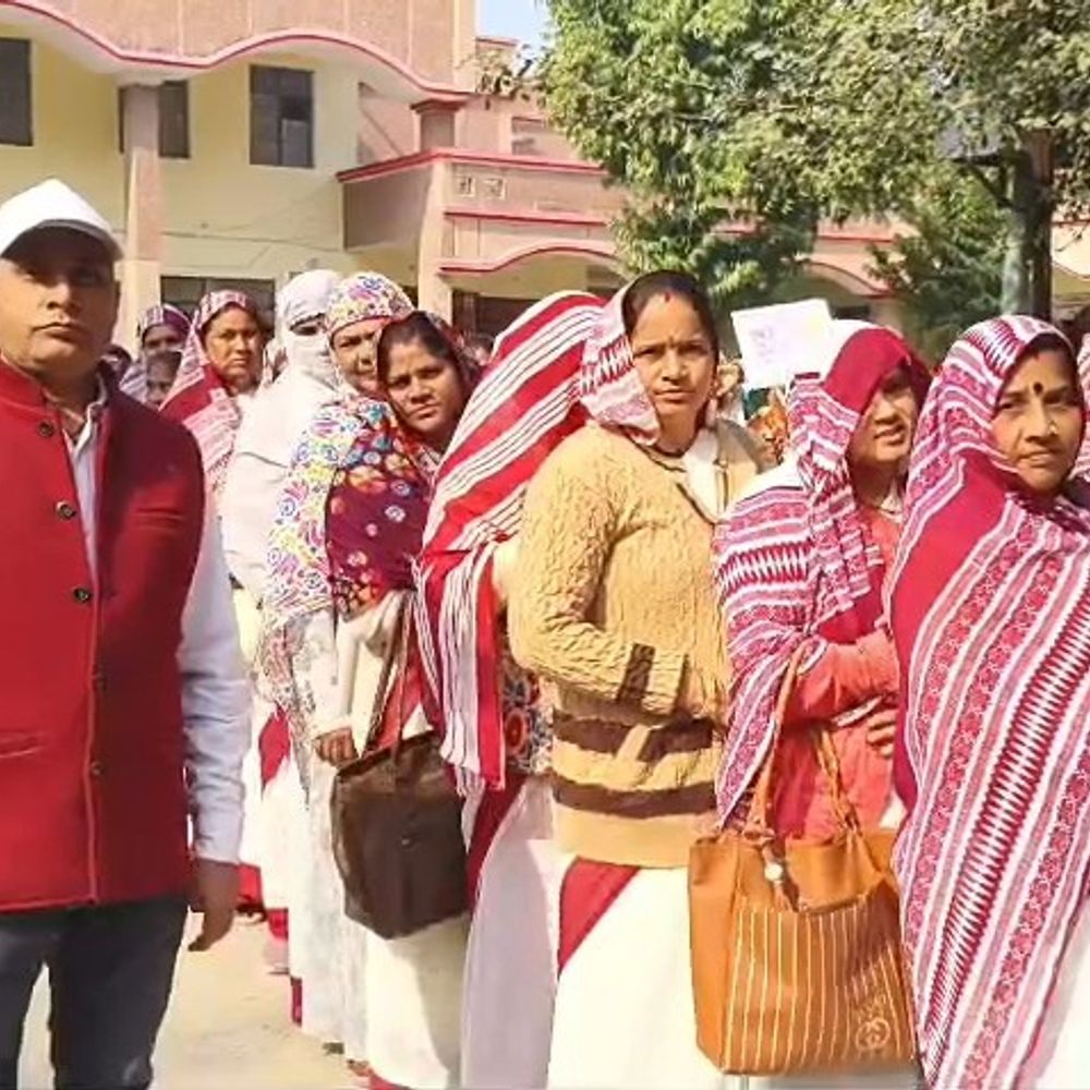 महोबा में पल्स पोलियो जागरूकता रैली:जिले में 14 दिसंबर को 550 बूथों पर बच्चों को पिलाई जाएगी दवा