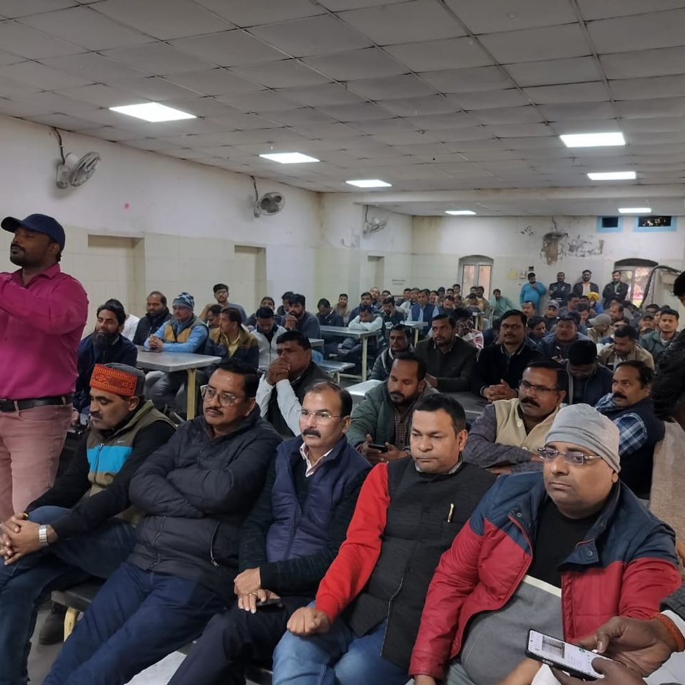 URMU ने मान्यता का एक वर्ष पूरा किया:लखनऊ में 'विजय दिवस' मनाकर कर्मचारियों का आभार जताया