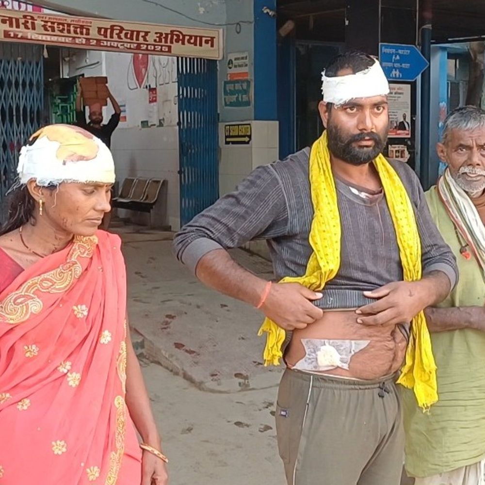 जमीनी विवाद में तीन लोगों पर जानलेवा हमला:पेट में चाकू लगने से युवक की हालत गंभीर, आरोपियों की गिरफ्तारी के लिए छापेमारी जारी