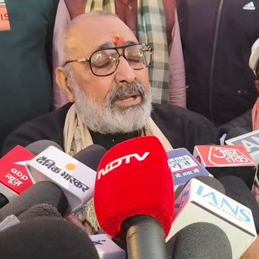 'राहुल गांधी को जनता ने सत्ता में आने नहीं दिया':गिरिराज सिंह बोले- जनता को वो मुर्ख बनाते, अपनी गिरती साख से मोदी को गाली दे रहे