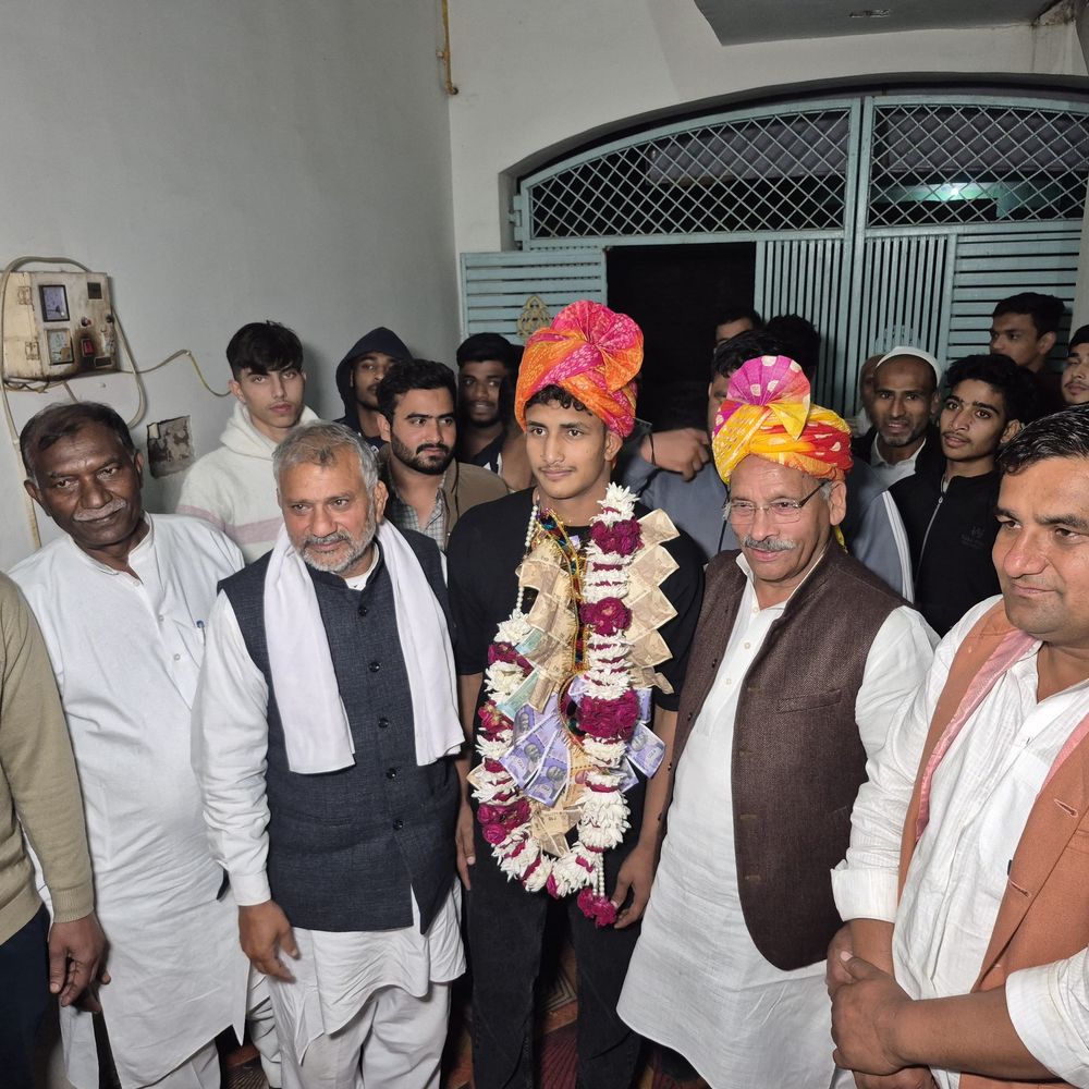 बागपत के पहलवान सेमी ने जीता स्वर्ण पदक:अंडर-19 कुश्ती प्रतियोगिता में जिले का नाम रोशन किया