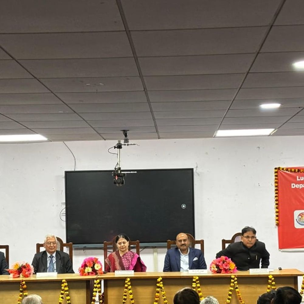 लखनऊ विवि भूविज्ञान विभाग में पूर्व छात्र मिलन:कुलपति, CISF डीजी सहित कई गणमान्य उपस्थित रहे