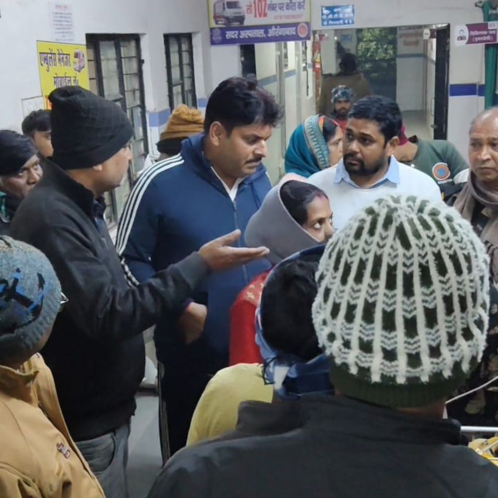 औरंगाबाद में स्कॉर्पियो ने बाइक में मारी टक्कर:बाइक सवार दो युवक घायल, बाजार से घर लौटते समय हादसा