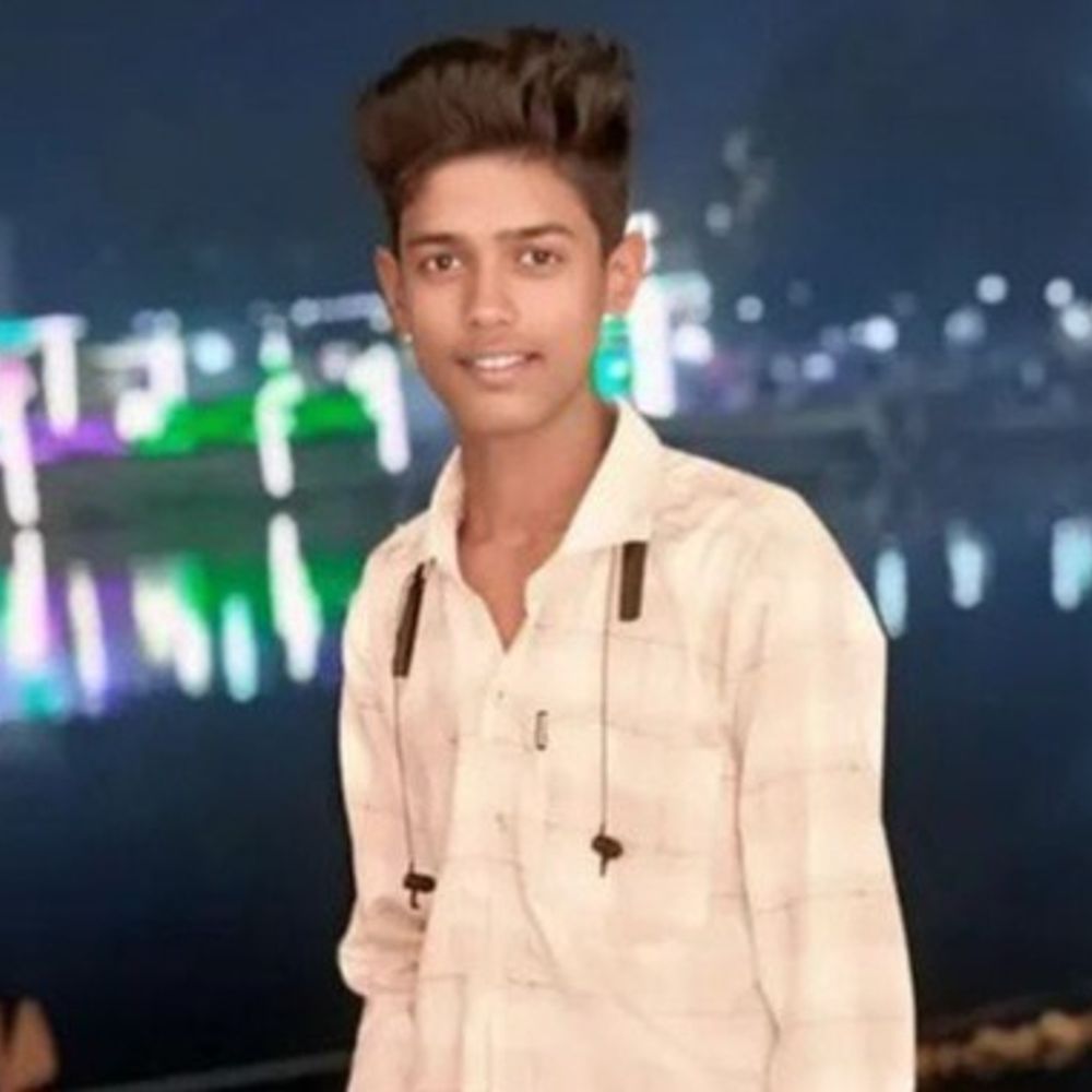 सड़क हादसे में घायल छात्र की पटना में मौत:आरा-बक्सर फोरलेन पर अज्ञात वाहन ने मारी थी टक्कर, मामा के साथ घूमने गया था