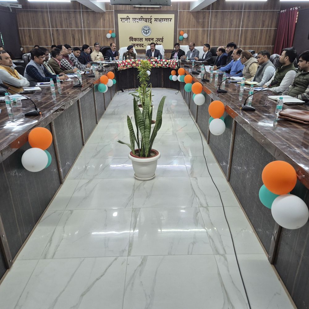 जालौन में लगेंगे विशेष शिकायत शिविर:सुशासन सप्ताह के तहत 'प्रशासन गांव की ओर' अभियान