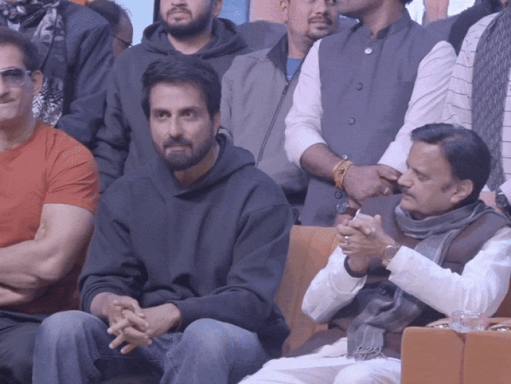 सोनू सूद बोले- मुंबई में किसी को नहीं जानता था:'मैं अपना सोशल मीडिया खुद मैनेज करता हूं'; राज कपूर जयंती में शामिल हुए