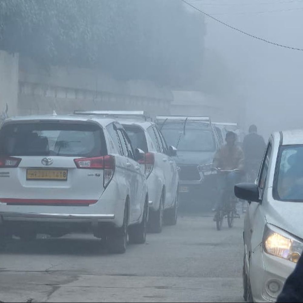 कांग्रेस नेता और उद्यमी के घर आईटी की रेड:  रमिंदर आंवला के ठिकानों पर सुबह पहुंची टीमें, चल रही कागजों की जांच – Chandigarh News